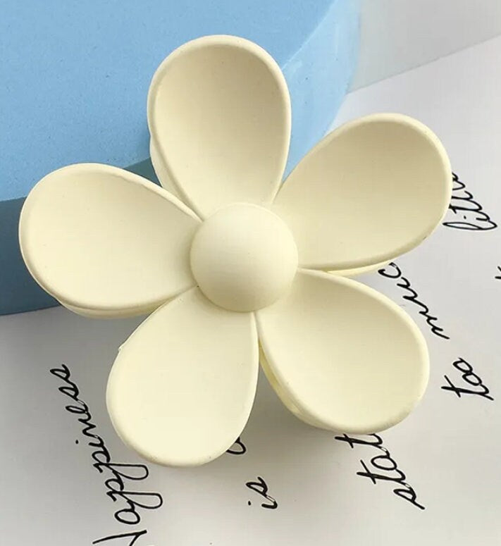 Flower Claw Clip - Hair Styling Accessories