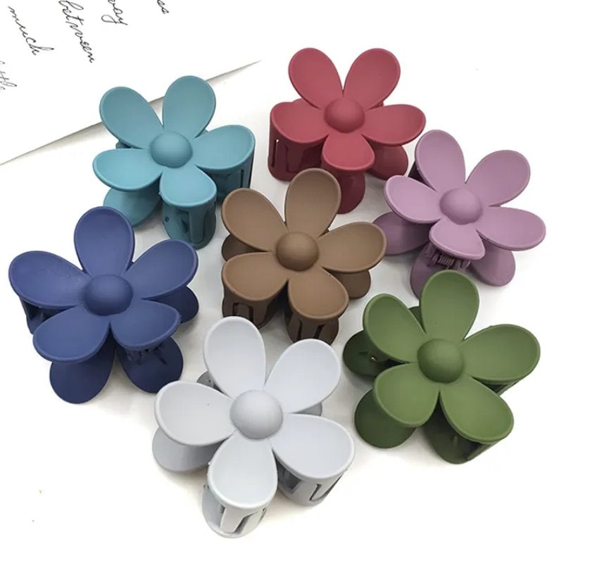 Flower Claw Clip - Hair Styling Accessories