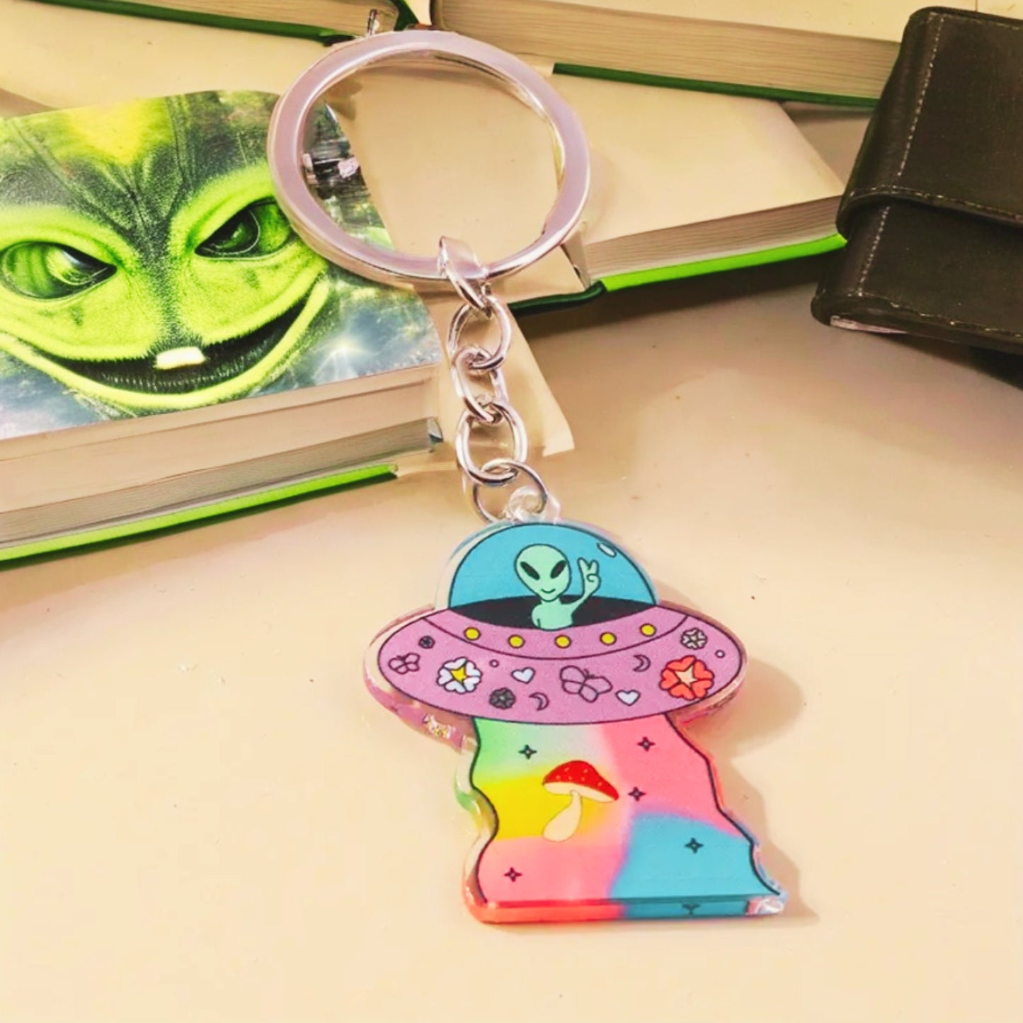 Alien Keyring - Funny Alien Abduction Key Chain