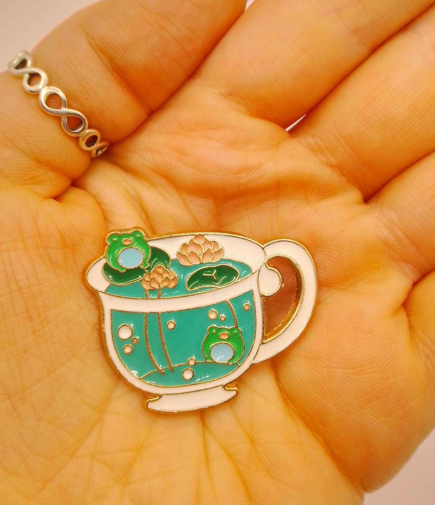 Frog Lotus Flower Tea Cup Pin Badge - Cute Cartoon Pin Badge