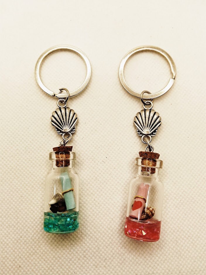 Message in a Bottle Keyring - Personalised Love Key Chain Gift